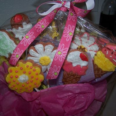 Ice Cream And Flowers