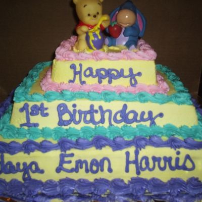 Winnie The Pooh Pyramid Cake