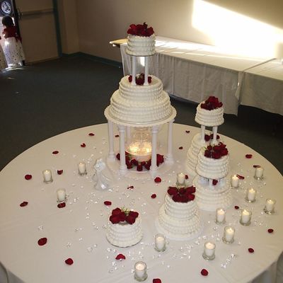 11 Tier Fountain Wedding Cake