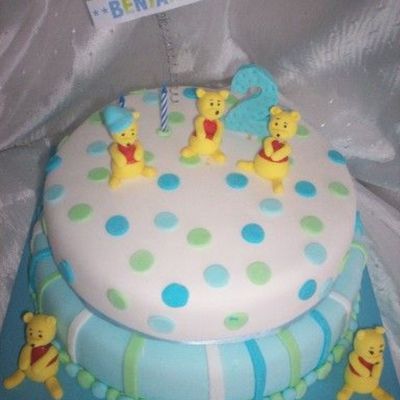 Pooh Cake