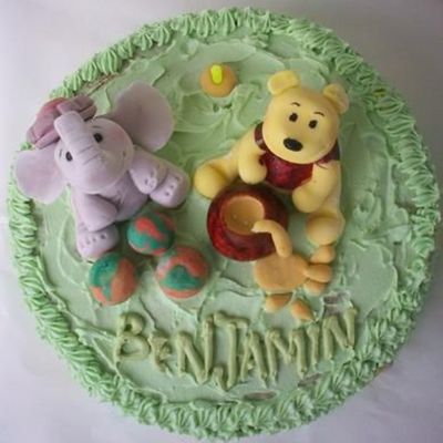 Pooh Cake