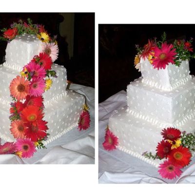 Gerbera Daisy Wedding Cake