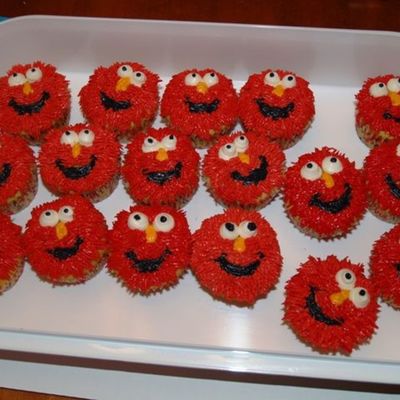 Elmo Cupcakes