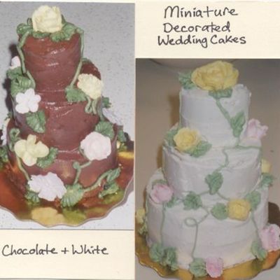 Two Flavor Mini Wedding Cakes