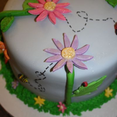 Daisy Baby Shower Cake