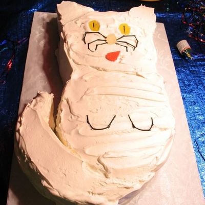 Cat Cake October 2008