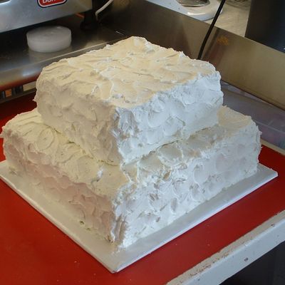 Lemon Cake With Lemon Buttercream