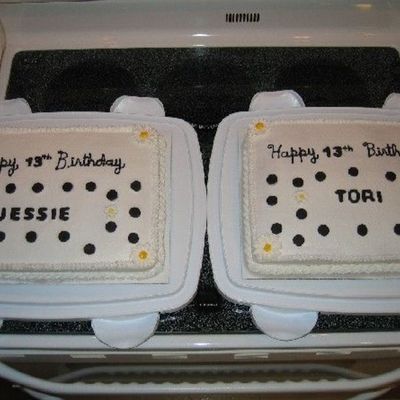 Identical 13Th Birthday Cakes