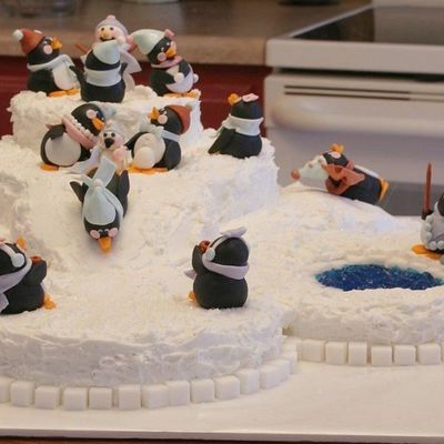 Penguin Cake