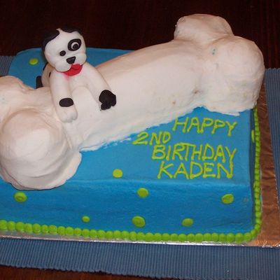Dog And Bone Cake