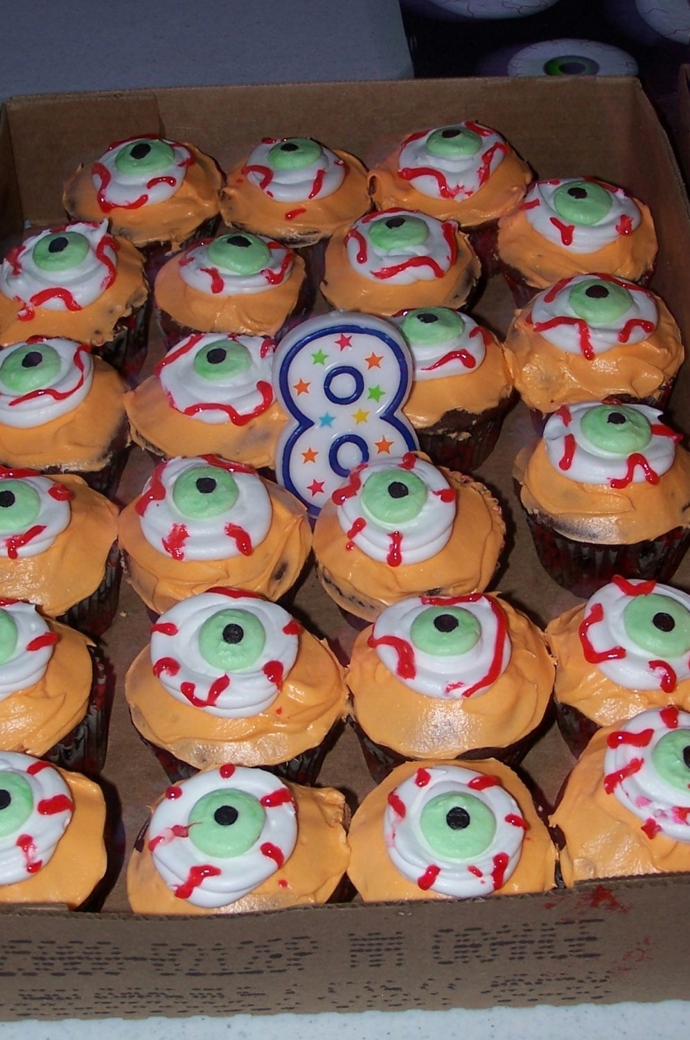 Eyeball Cupcakes