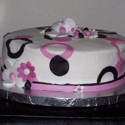 Pink And Black Birthday Cake