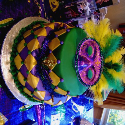 Mardi Gras Quince Cake