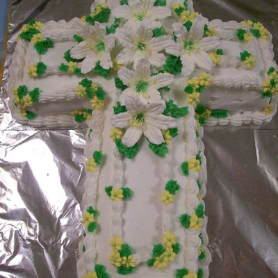 Easter Lily Cross Cake