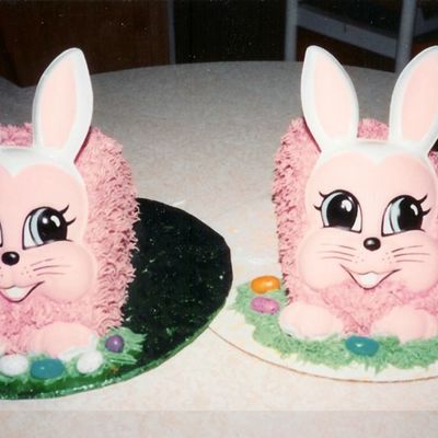 B/day Easter Cakes