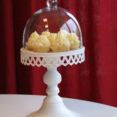 Mini Lemon Cupcakes With Creme Cheesefrosting