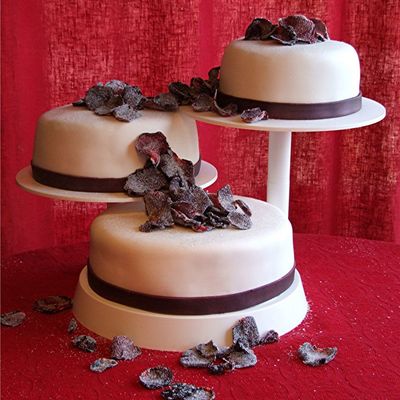 Winter Wedding Cake With Petals