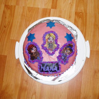 Bratz Pink Cake
