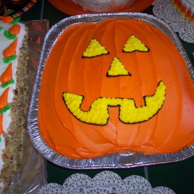 Jack O'lantern Cake