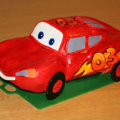 Cars Theme Cake