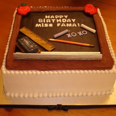 Chalkboard Cake For Teacher!