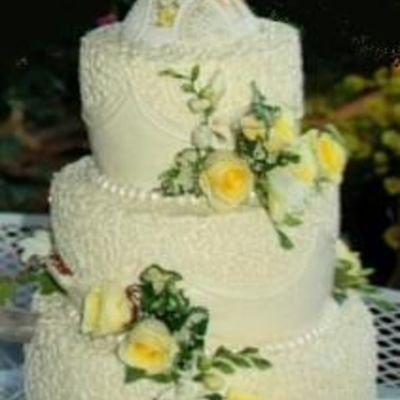 Wedding Cake With Flowers Added