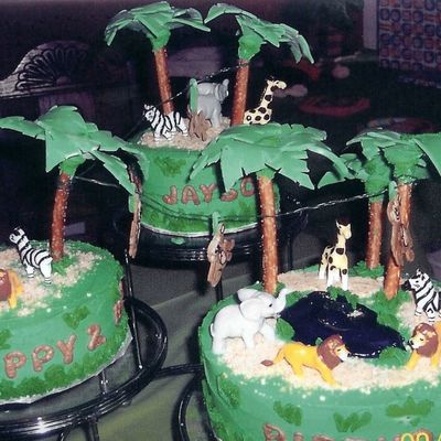 Safari Jungle Cake