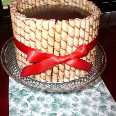 Pirouline Cake