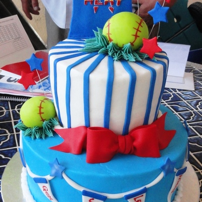 End Of The Season Softball Cake