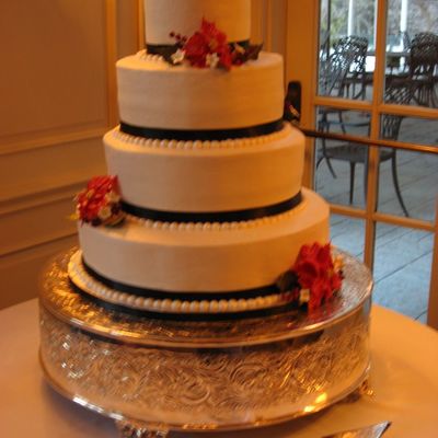 Festive Holiday Wedding