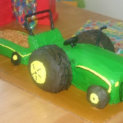 John Deere Cake For Gavin