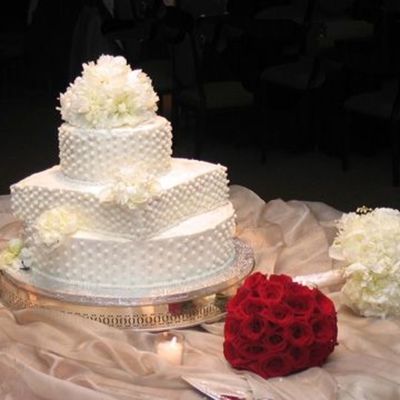 Lindsay And Paul's Wedding Cake