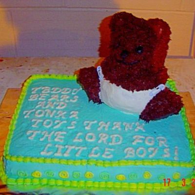 Stand-Up Baby Shower Cake