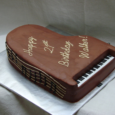 21St Birthday Grand Piano Cake