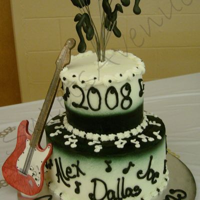 Musical Graduation Cake
