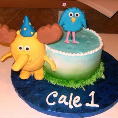 Moose & Zee Smash & Cup Cakes