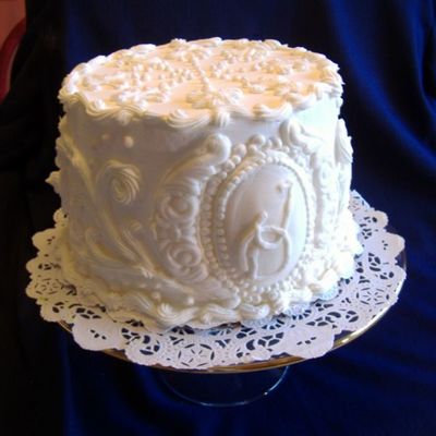 Dummy_Wedding_Cake_Monogram.jpg