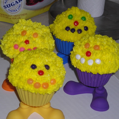 Silly Face Cupcakes