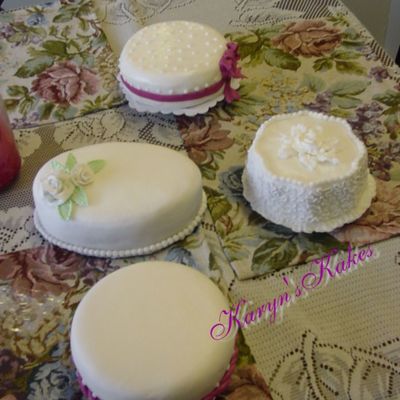 Mini Sample Cakes All 6 In