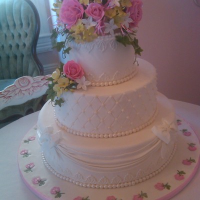Wedding Cake For Bridal Expo