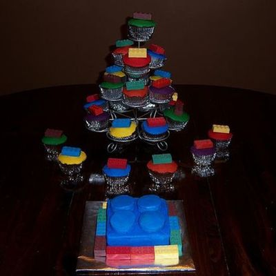 Lego Cake And Cupcakes