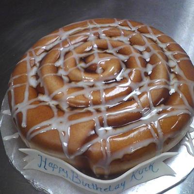 Cinnamon Roll Cake