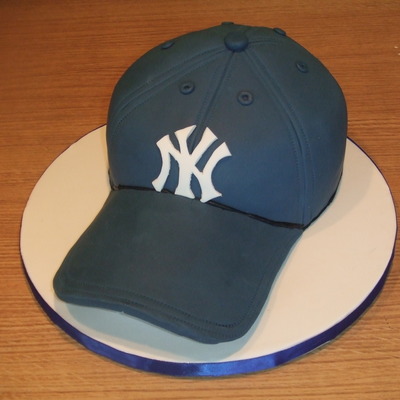 Yankee Hat Groom's Cake