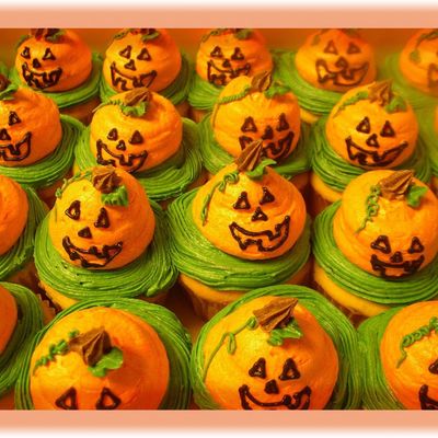 Jack-O-Lanterns_10-06.jpg