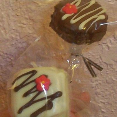Christmas Cake Truffles On A Stick