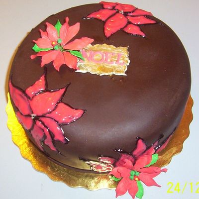 Chocolate Cake With Pointsetias