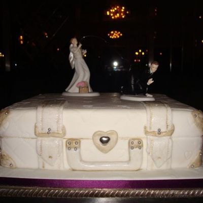 Luggage Wedding Cake