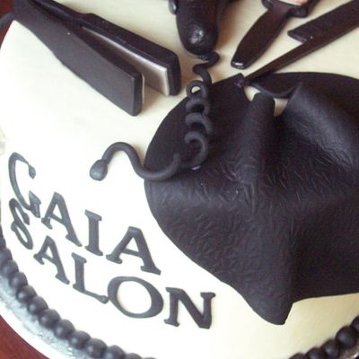 A Thank-You Cake To My Stylist