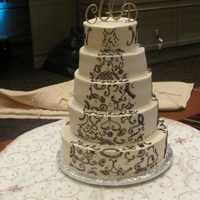 Mendhi Wedding Cake