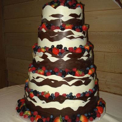 Chocolate Wrap Wedding Cake